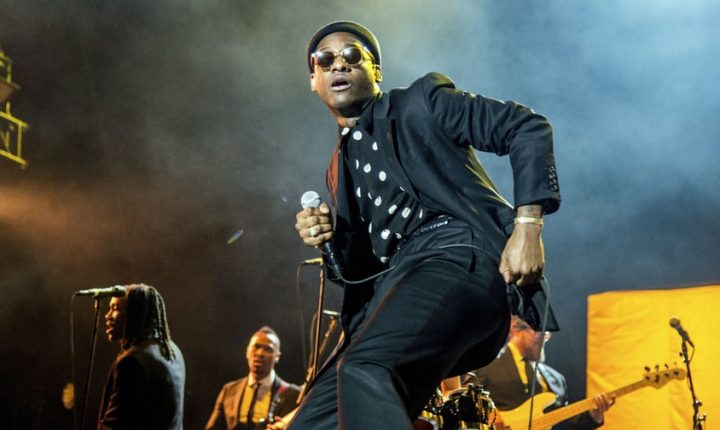Leon Bridges Previews New LP With Funky ‘Bad Bad News’