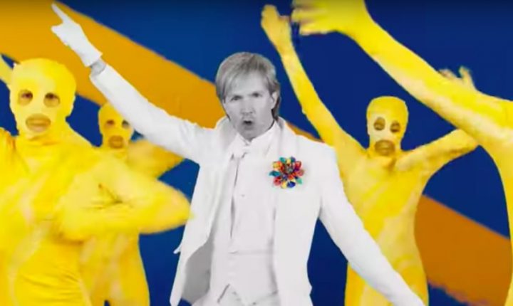 See Beck Dance With Alison Brie in Vivid ‘Colors’ Video