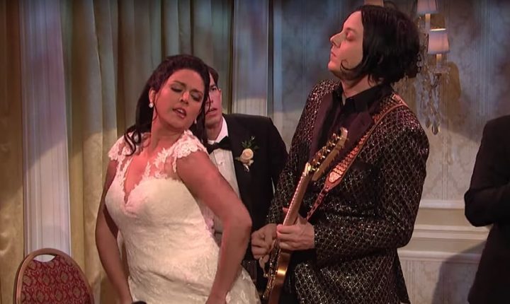 Watch Jack White Play Wedding Band Guitarist in ‘SNL’ Sketch