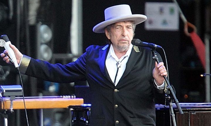 Bob Dylan Reveals ‘Heaven’s Door’ Signature Line of Whiskeys