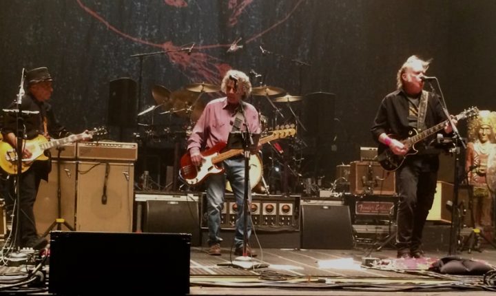 Neil Young Reunites With Crazy Horse at Intimate Fresno Gig