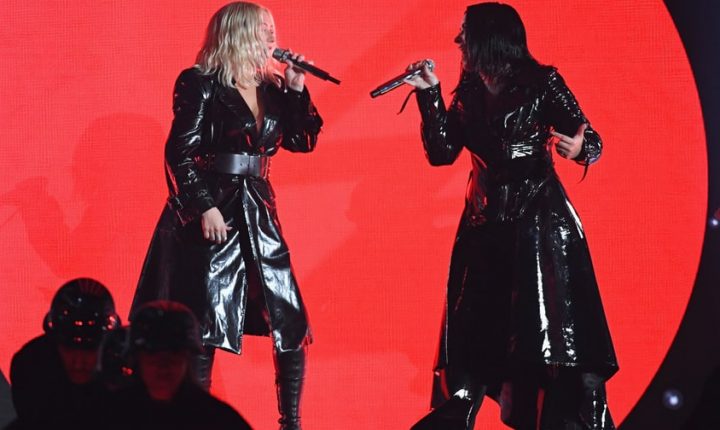 BBMAs: See Christina Aguilera, Demi Lovato’s Rousing ‘Fall in Line’ Duet
