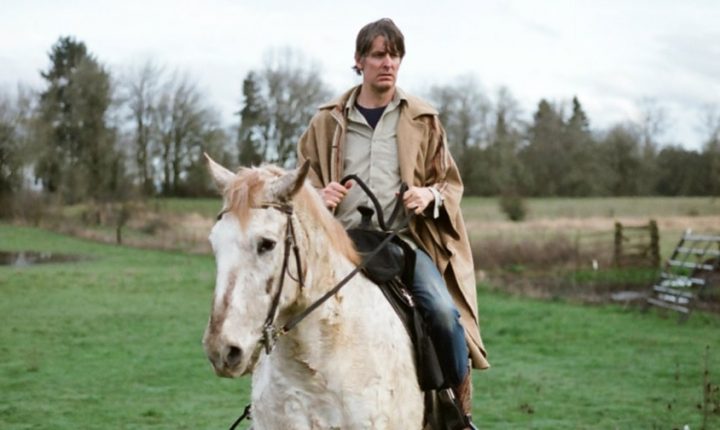 Review: Stephen Malkmus & the Jicks’ ‘Sparkle Hard’ Is Full of Golden Guitars and Warm Vibes