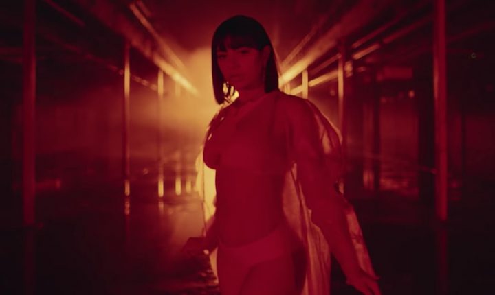 Watch Charli XCX’s Sultry New ‘5 In the Morning’ Video